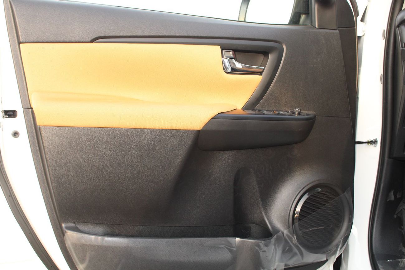 Toyota Fortuner TOYOTA FORTUNER 2.7L PETROL 4WD G AUTO