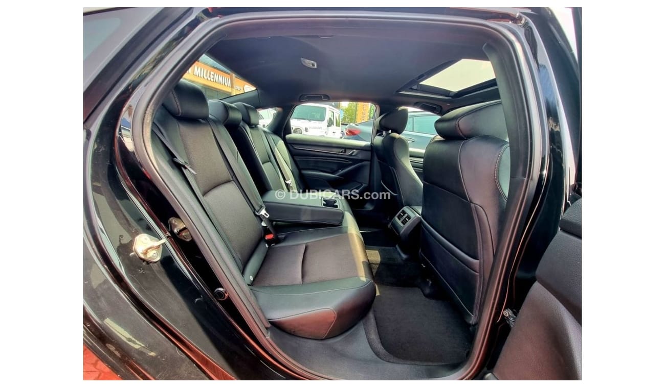 Honda Accord Sport 2.0  Original Paint Full Option 2019 GCC