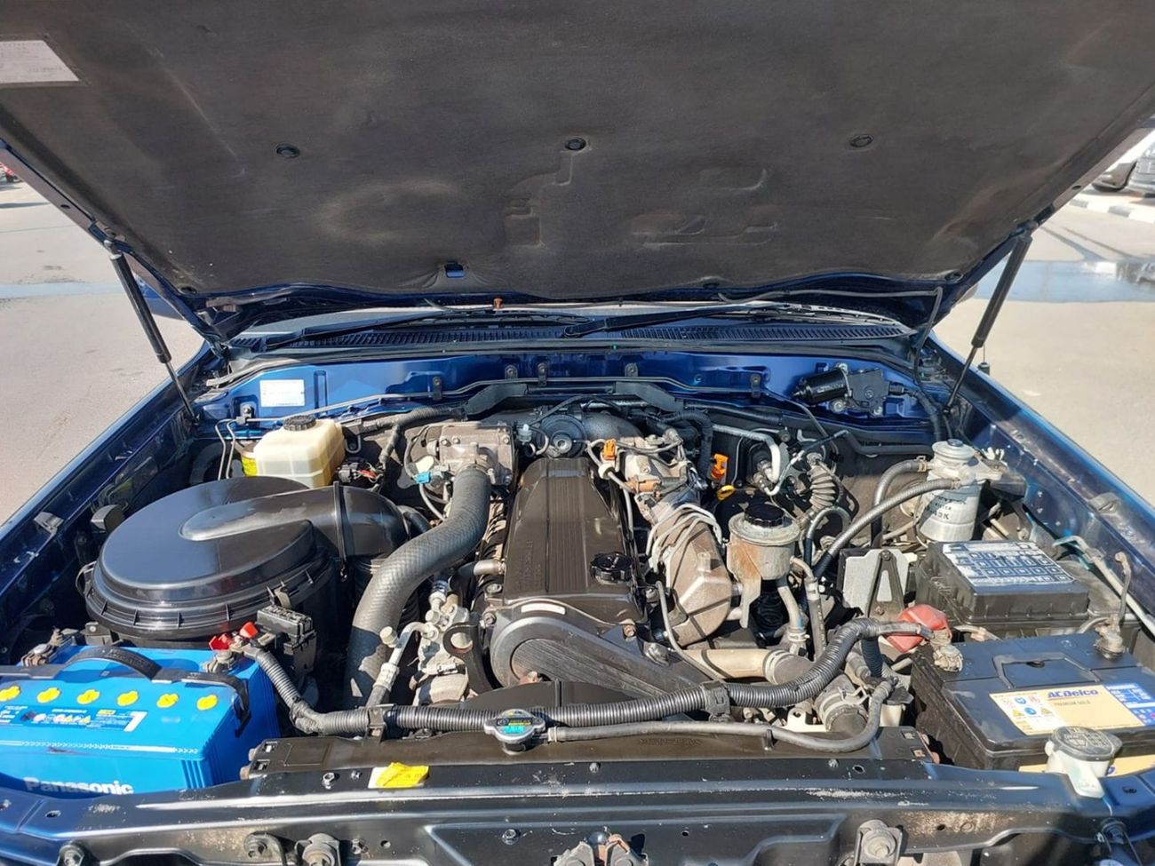 Toyota Land Cruiser TOYOTA LAND CRUISER SUV RHD 1998 MODEL 4.2 L DIESEL AUTOMATIC(PM10431)