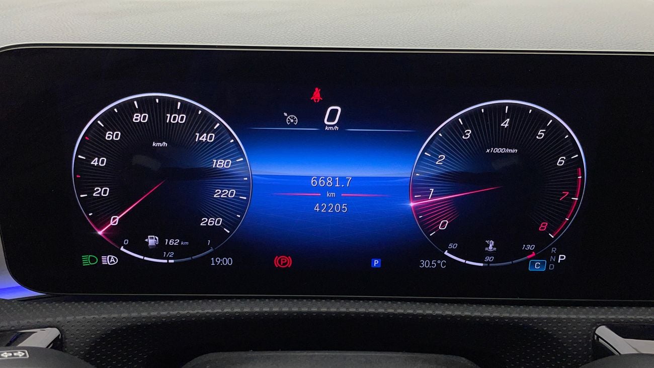 Mercedes-Benz A 200 PREMIUM AMG 1.4 | Zero Down Payment | Home Test Drive