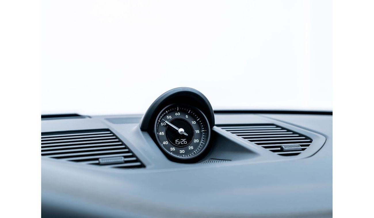 Porsche 911 Carrera 3.0L (380 HP) Coupe 2024 Porsche Carrera, 2026 Porsche Warranty, Aero Kit, Very Low KMs, GCC