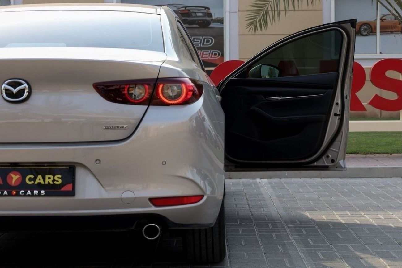 Mazda 3 Mazda 3 2024 GCC under Agency Warranty with Flexible Down-Payment/ Flood Free.