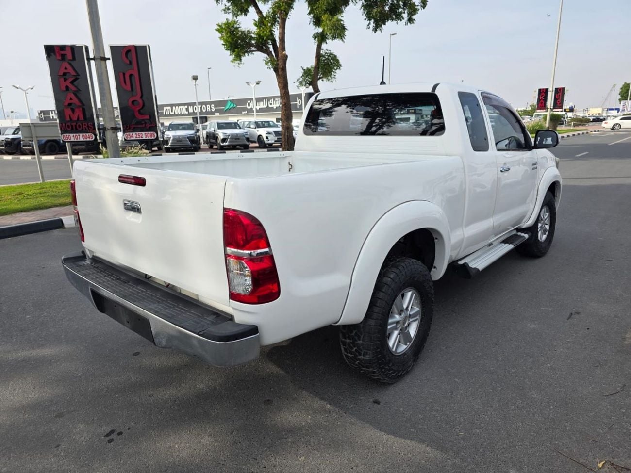 Toyota Hilux Diesel Engine ,Smart Cab Hilux Manual Gear Right Hand Drive  ,ONLY FOR EXPORT AVAILABLE