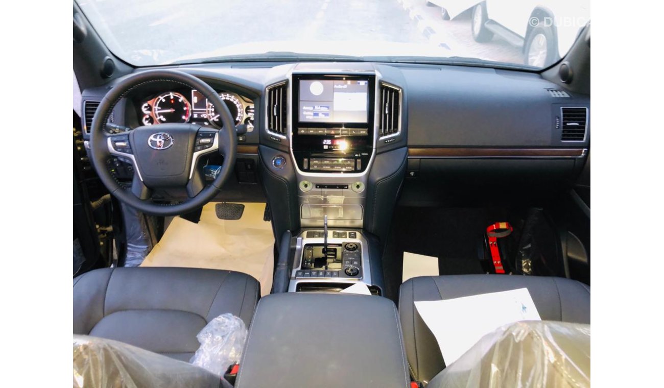 Toyota Land Cruiser VXR 4.5 DIESEL, RADAR, RIDE HEIGHT CONTROL, MEMORY SEATS, 20" RIMS, FULL OPTION (CODE # LCGF18)