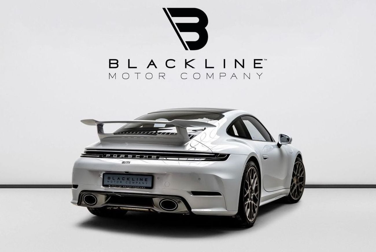 بورش 911 2025 Porsche Carrera, 2026 Porsche Warranty, Aero Kit, Very Low KMs, GCC