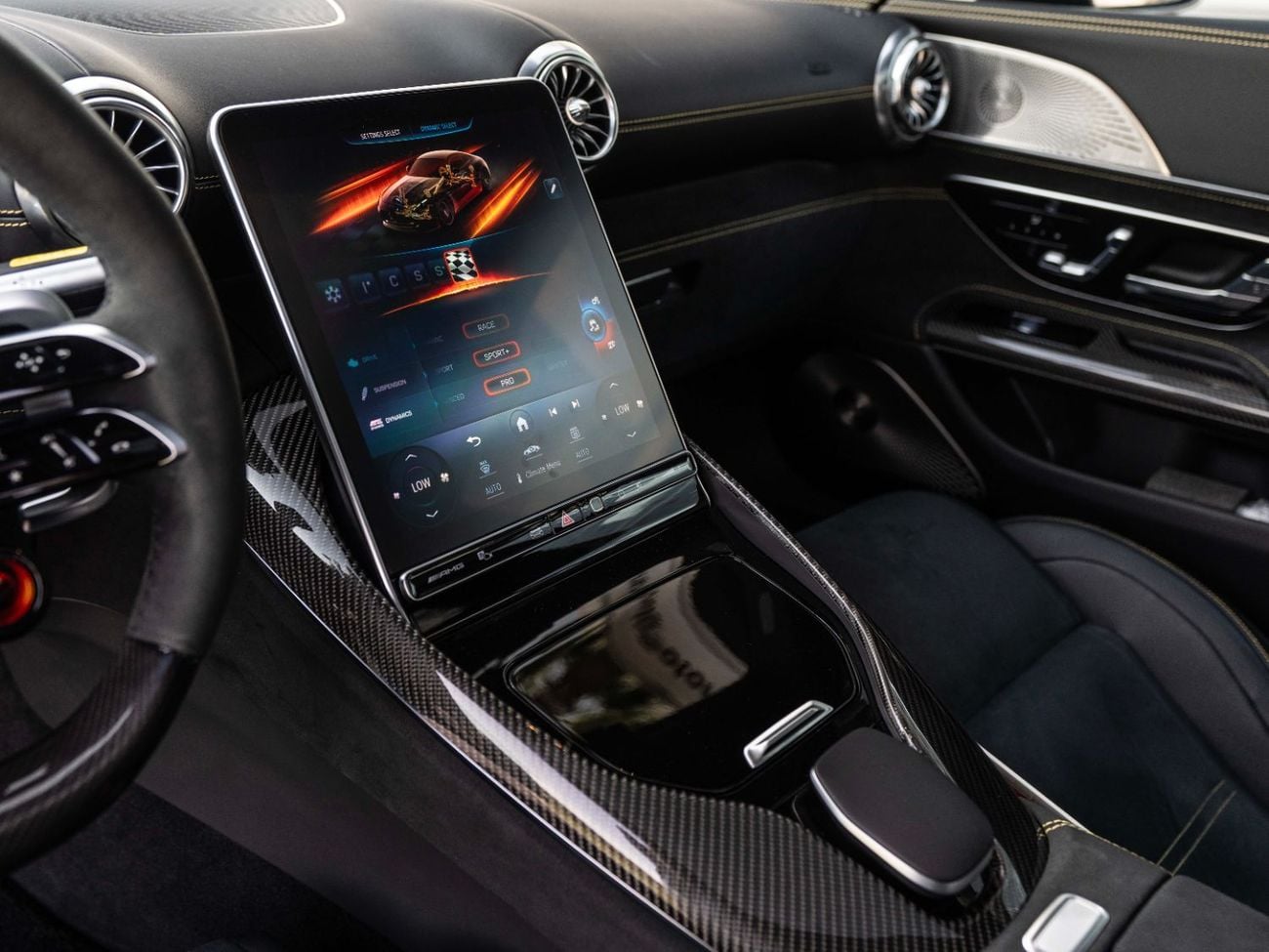 مرسيدس بنز أي أم جي جي تي 63 4 Matic+ (2 Door)