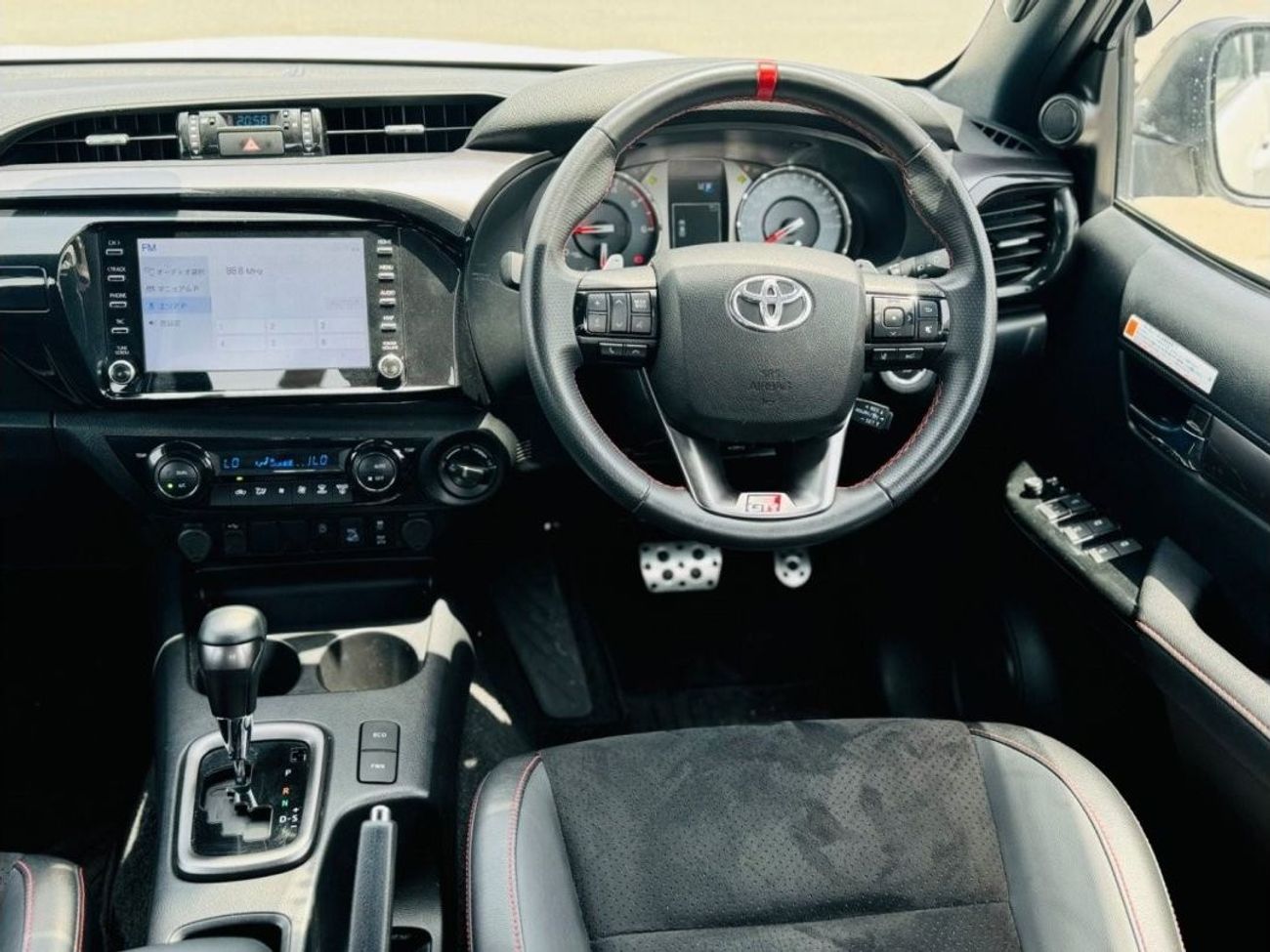 تويوتا هيلوكس Toyota Hilux GR Sport edition