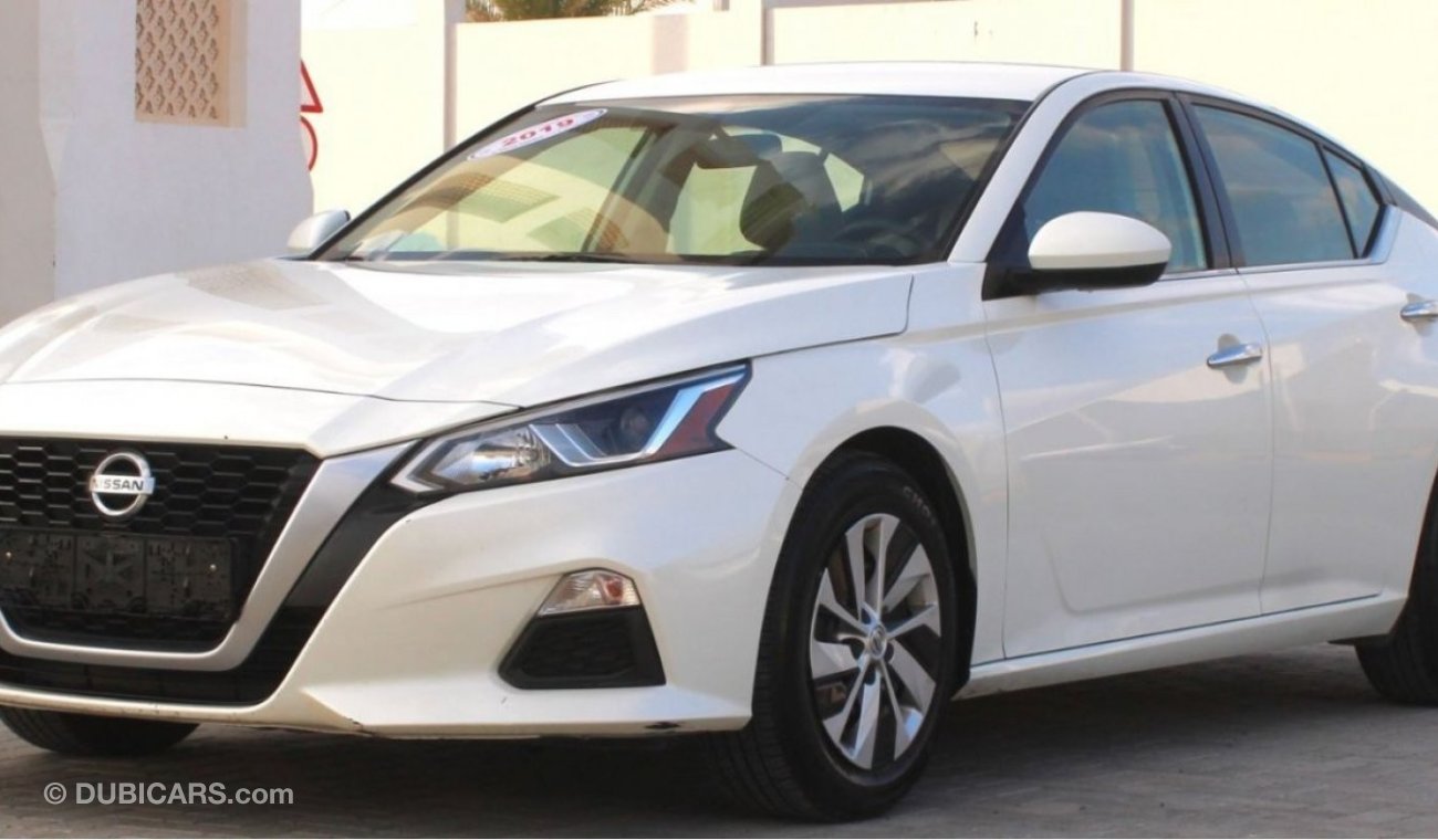 Nissan Altima SL Nissan Altima 2019 GCC, in excellent condition