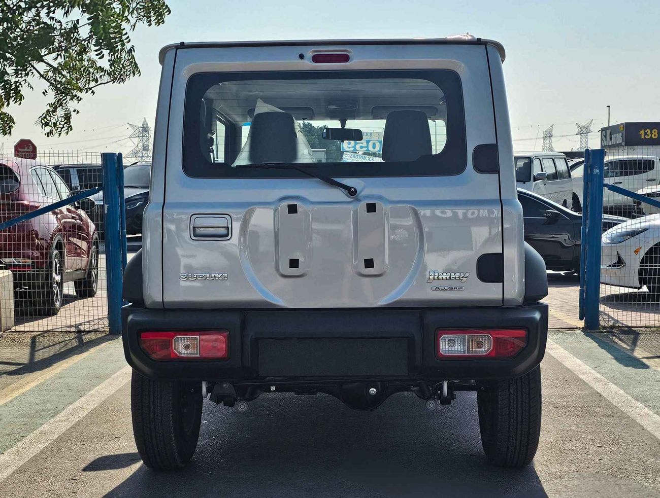 Suzuki Jimny GLX, 1.5L V4  PETROL / All Grip off Road / 4WD (CODE # JY15GL)