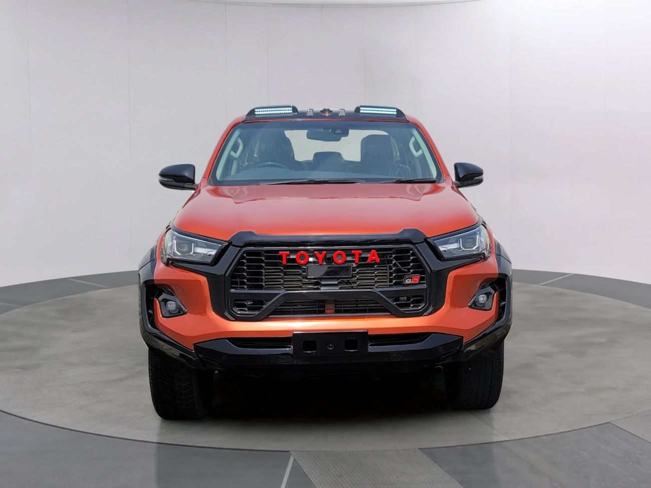 Toyota Hilux 4X4 (2.8L) DIESEL RIGHT HAND (RHD)