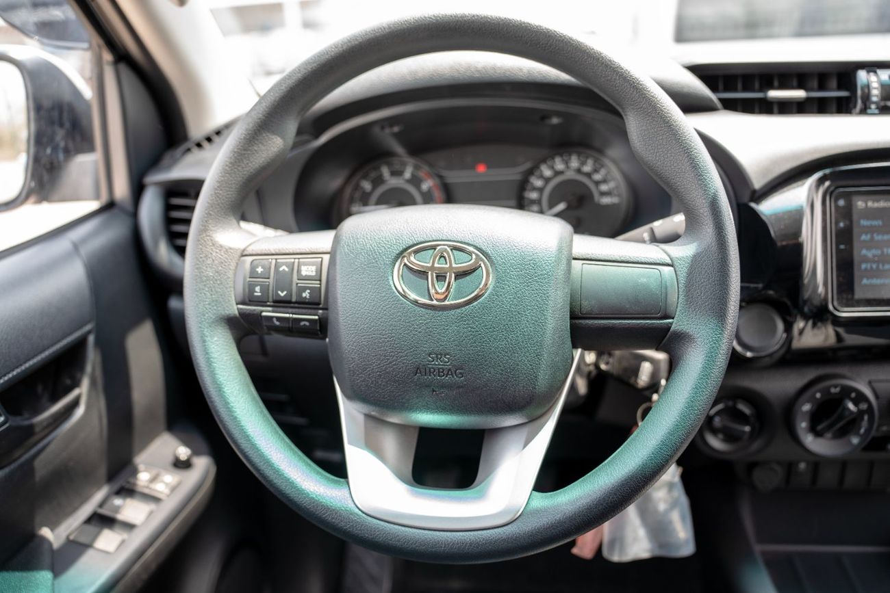 تويوتا هيلوكس Toyota Hilux 2025 2.4L Diesel 4WD Double Cab Manual