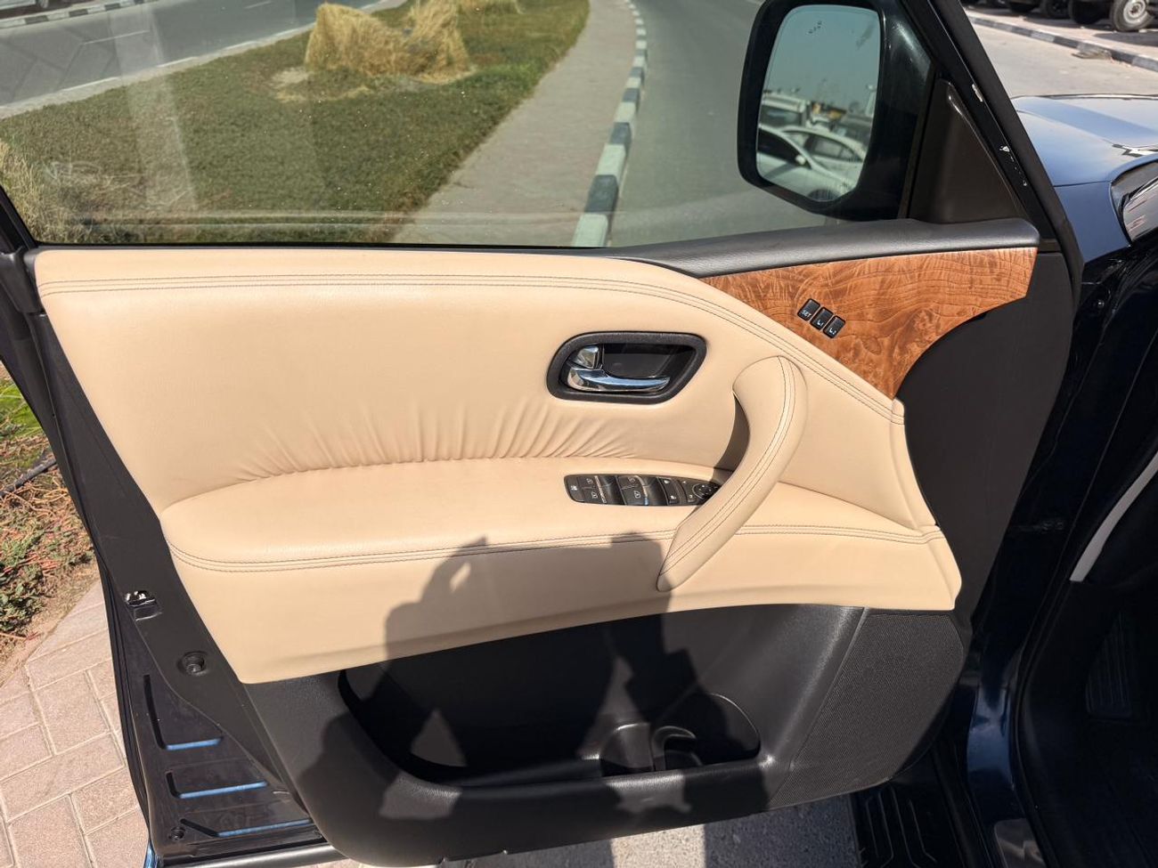 Nissan Armada SL Full option