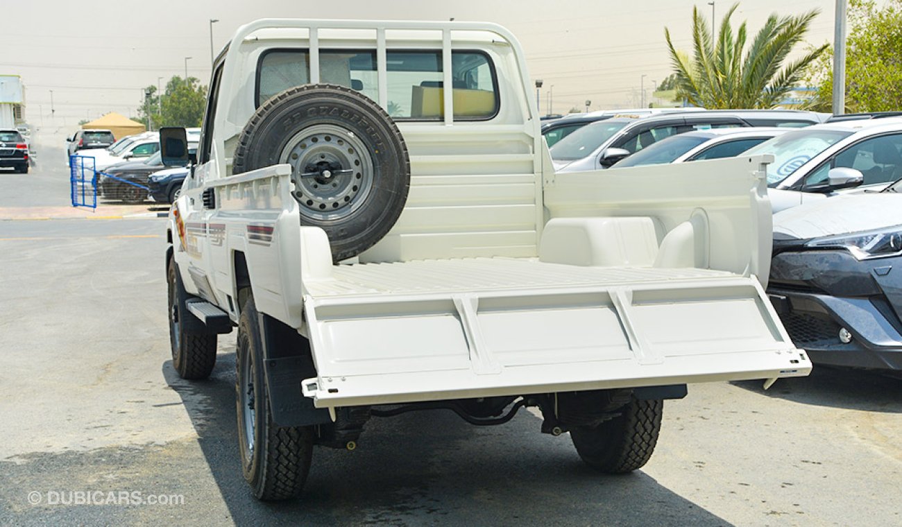 Toyota Land Cruiser Pick Up 79 4.5T-DSL WITH DIFFERENTIAL LOCK