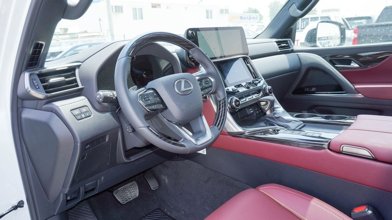 Lexus LX600 SIGNATURE 3.5L V6
