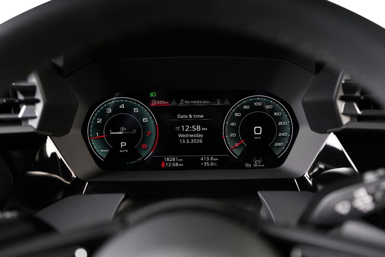 Audi A3 35 TFSI S Line 1.4L S line-GCC-District Green--Audi warranty & service valid till 2030