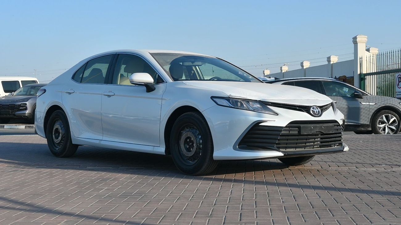 New Toyota Camry CAMRY LE 2.5L PETROL 2024 2024 for sale in Dubai - 704766