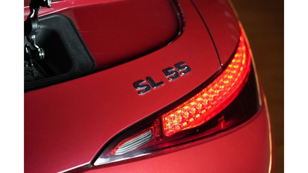 Mercedes-Benz SL 55 AMG Mercedes-Benz SL 55 | 2022 GCC 11k KM | AMG Package | 360-View