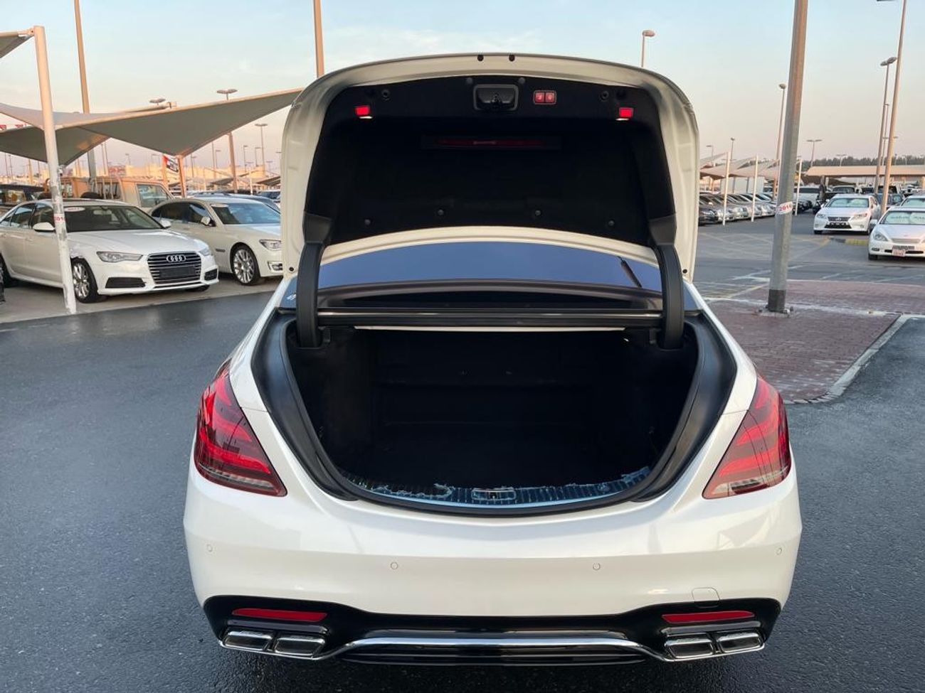 مرسيدس بنز S 500 AMG