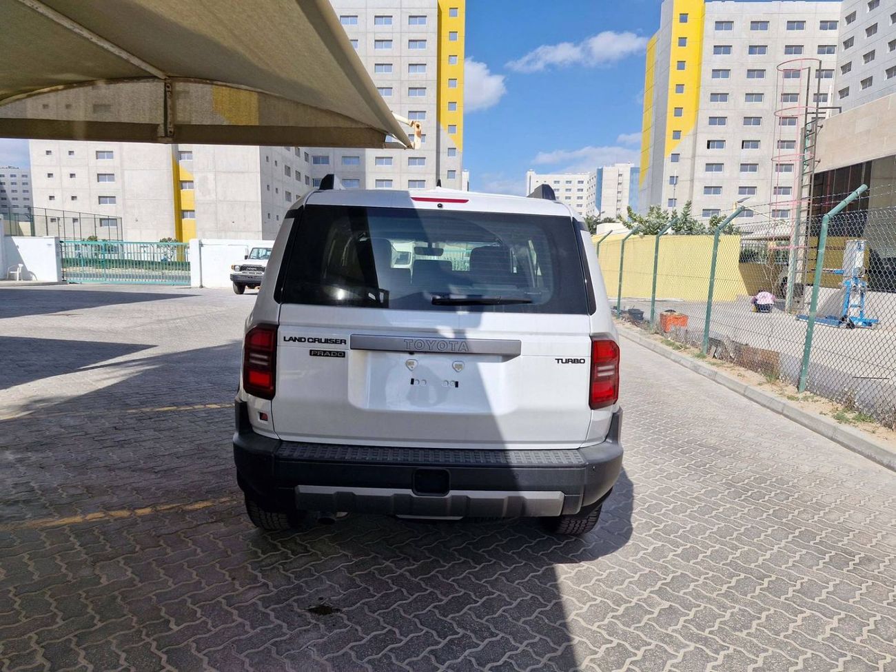 Toyota Prado 2025 TOYOTA PRADO 2.4L SR PETROL AT ALL ROUNDER (O) BRAND NEW 0KM