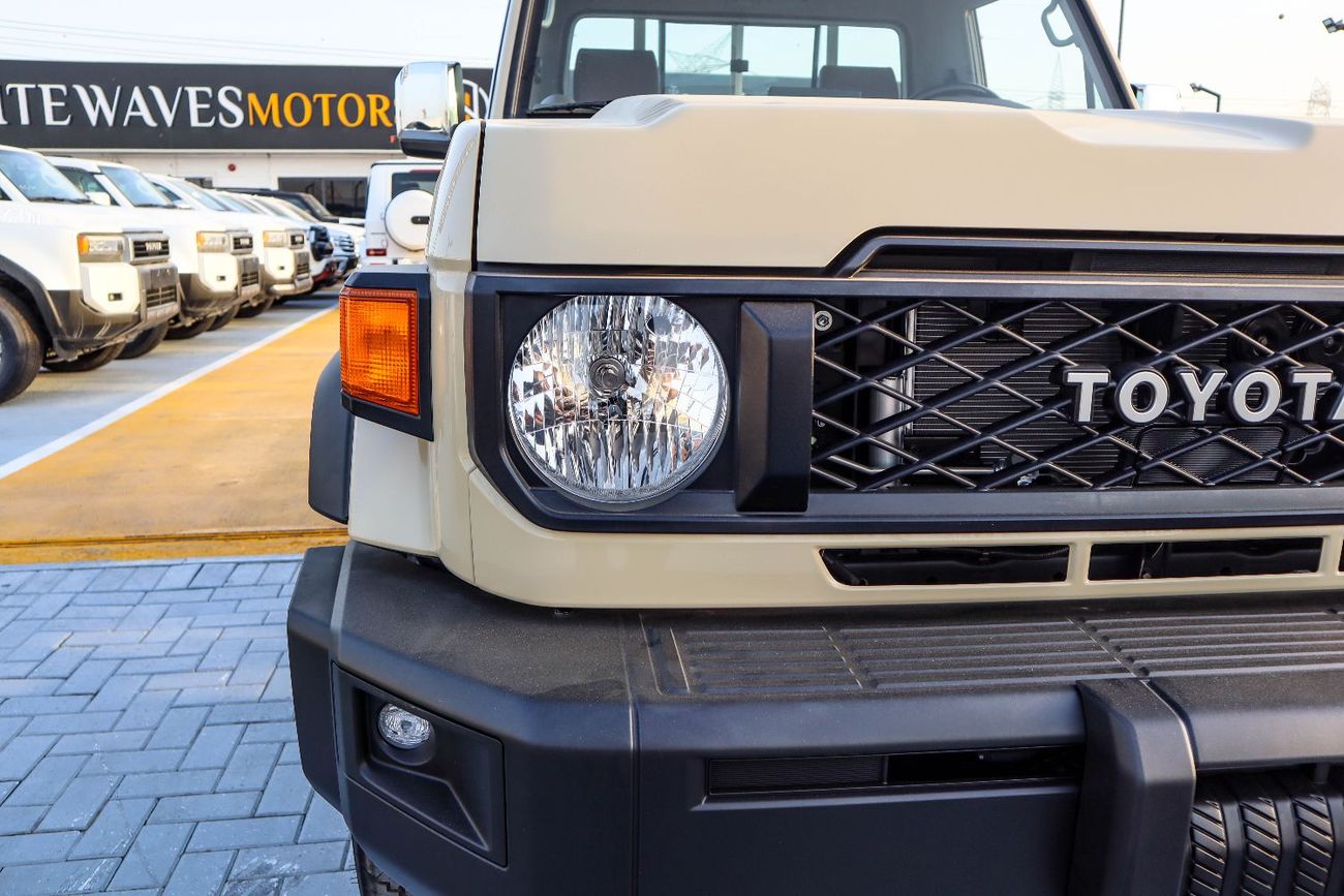 Toyota Land Cruiser Pick Up Std 4.0L Single Cab Utility AWD Toyota Land Cruiser Single Cab (70 Series) – GRJ79 – 4.0L Pick-Up – 