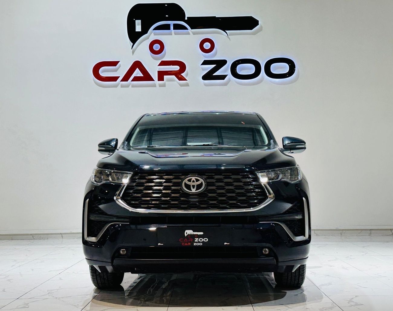 Toyota Innova 2.0L HyCross 7S Hybrid