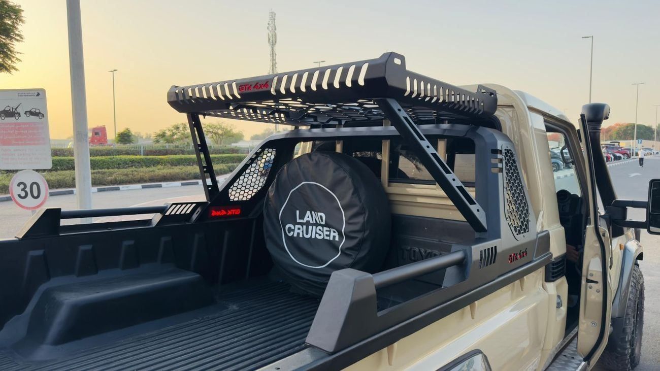 Toyota Land Cruiser Pick Up Single Cab | 4.5L Diesel Manual | RHD | ARB Bull Bar, Snorkel & Roof Basket | 4WD