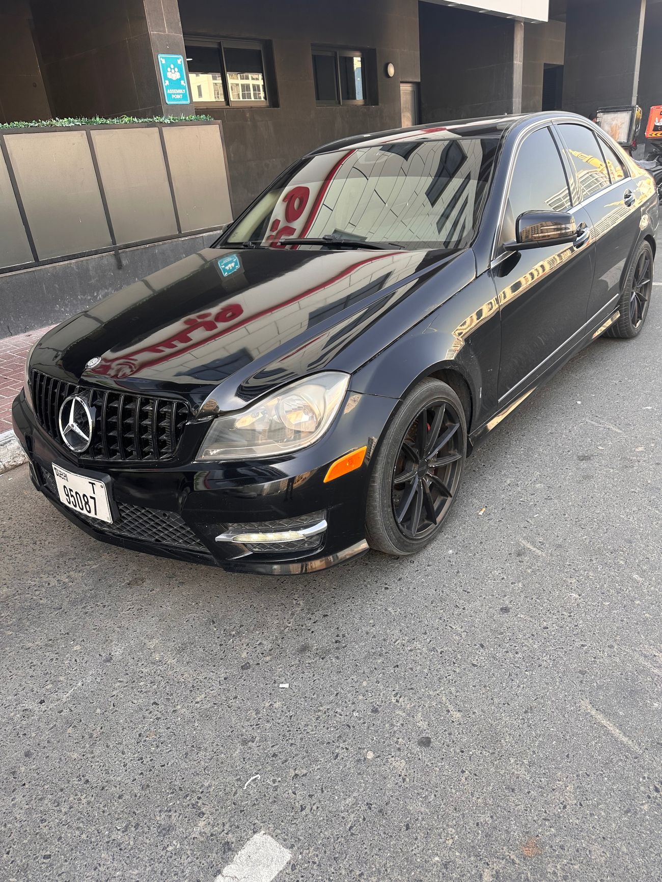 مرسيدس بنز C 300 Luxury 3.0L
