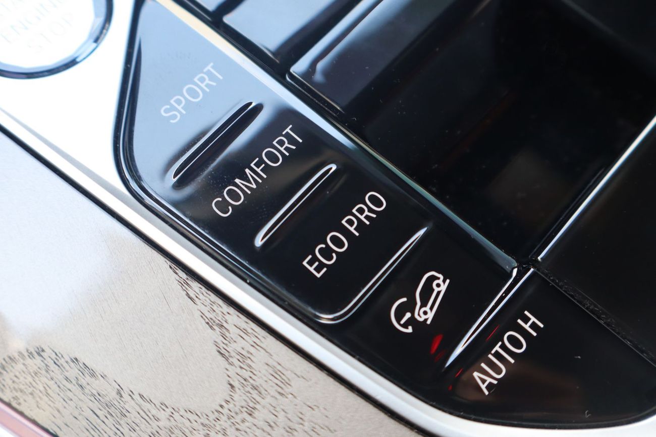 BMW X5 40i xDrive 3.0L