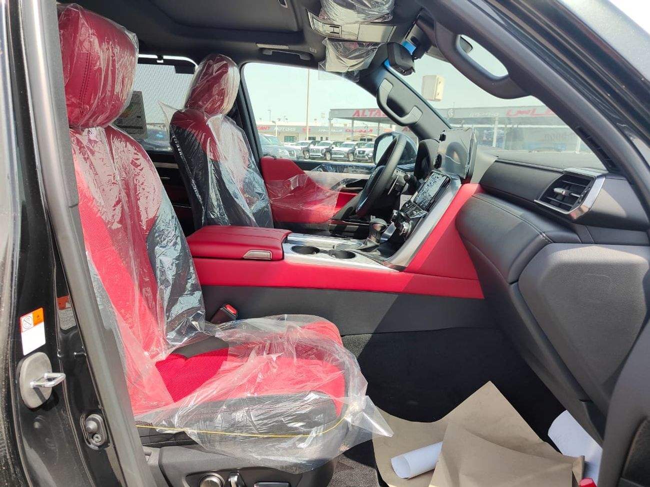 Lexus LX 600 Lexus LX 600 F-Sport 3.5L AT Petrol Twin Turbo