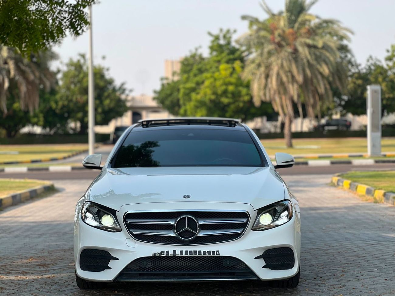 مرسيدس بنز E300 AMG