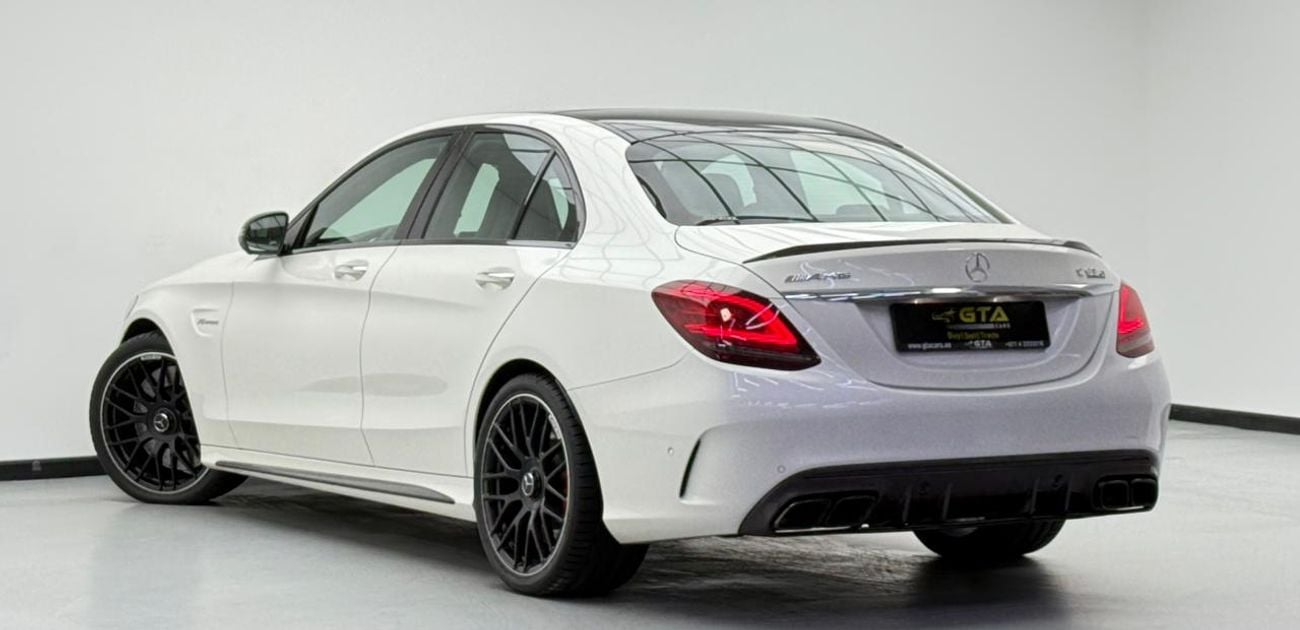 Mercedes-Benz C 63 S 2019 Mercedes Benz C63 S AMG, Warranty, Full Service History, Carbon Fiber Package, Full Option, GCC