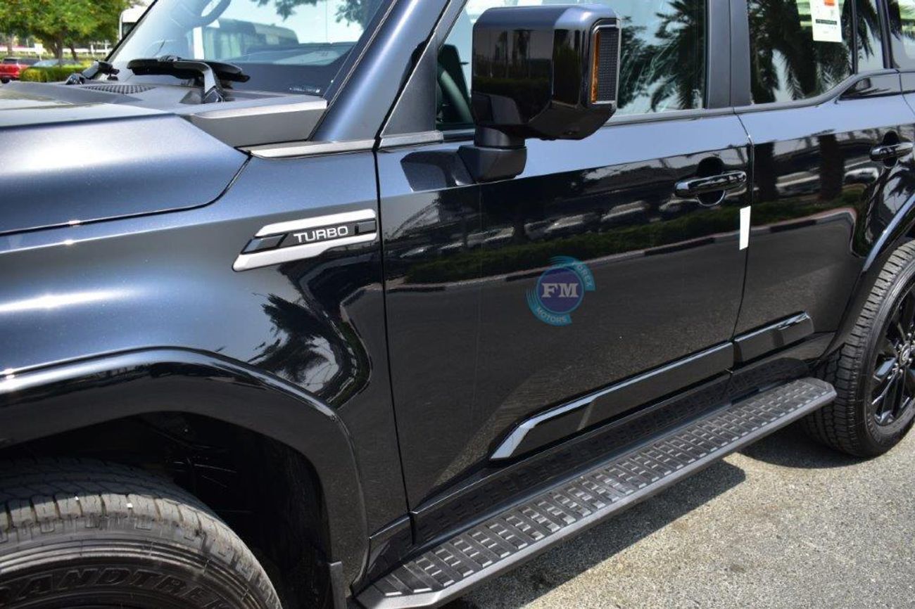 تويوتا برادو Luxury 2.4L Petrol 7 Seat Automatic