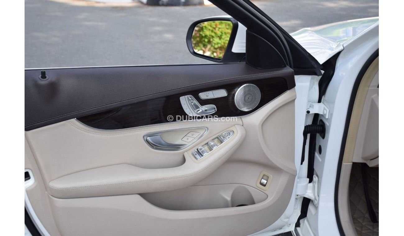 مرسيدس بنز C 300