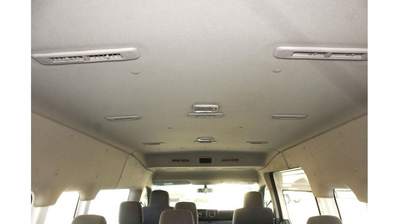 Nissan Urvan 2020 Nissan Urvan Panel Van Std (NV350), 4-door, 2.5L, 4-cylinder gasoline, manual, rear-wheel drive