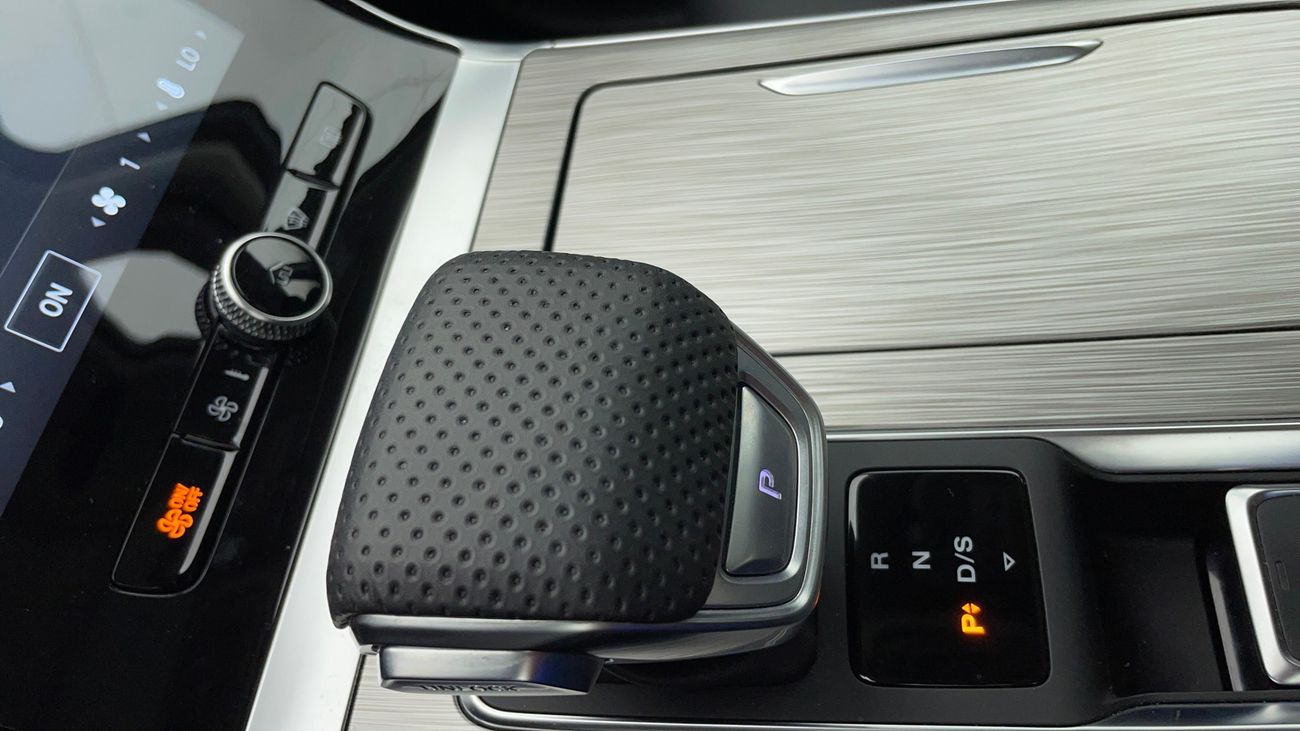 أم جي RX5 LUXURY 1.5 | بدون دفعة مقدمة | اختبار القيادة في المنزل