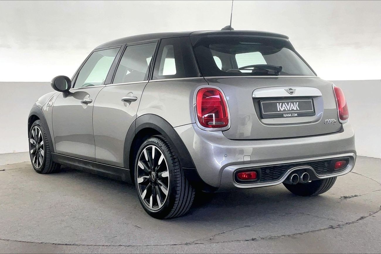 ميني كوبر إس Standard | National Day Celebration | شامل الضمان | 0 ﺪﻔﻋﺓ ﺃﻮﻟﻯ