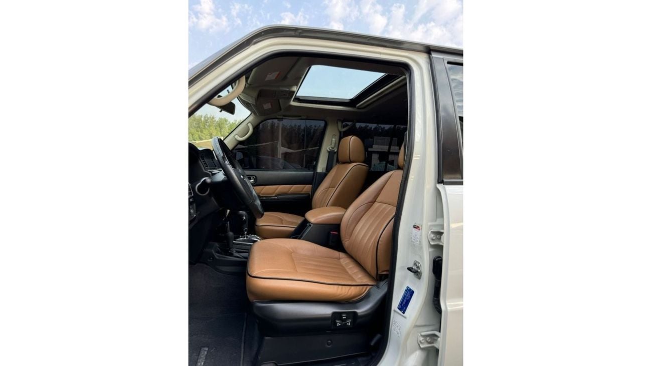 Nissan Patrol Super Safari NISSAN PATROL SUPER SAFARI 2019 GCC FULL OPTION PERFECT CONDITION