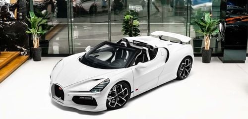 Bugatti Mistral W16 ROADSTER 8.0L W16 Quad-Turbocharged Engine