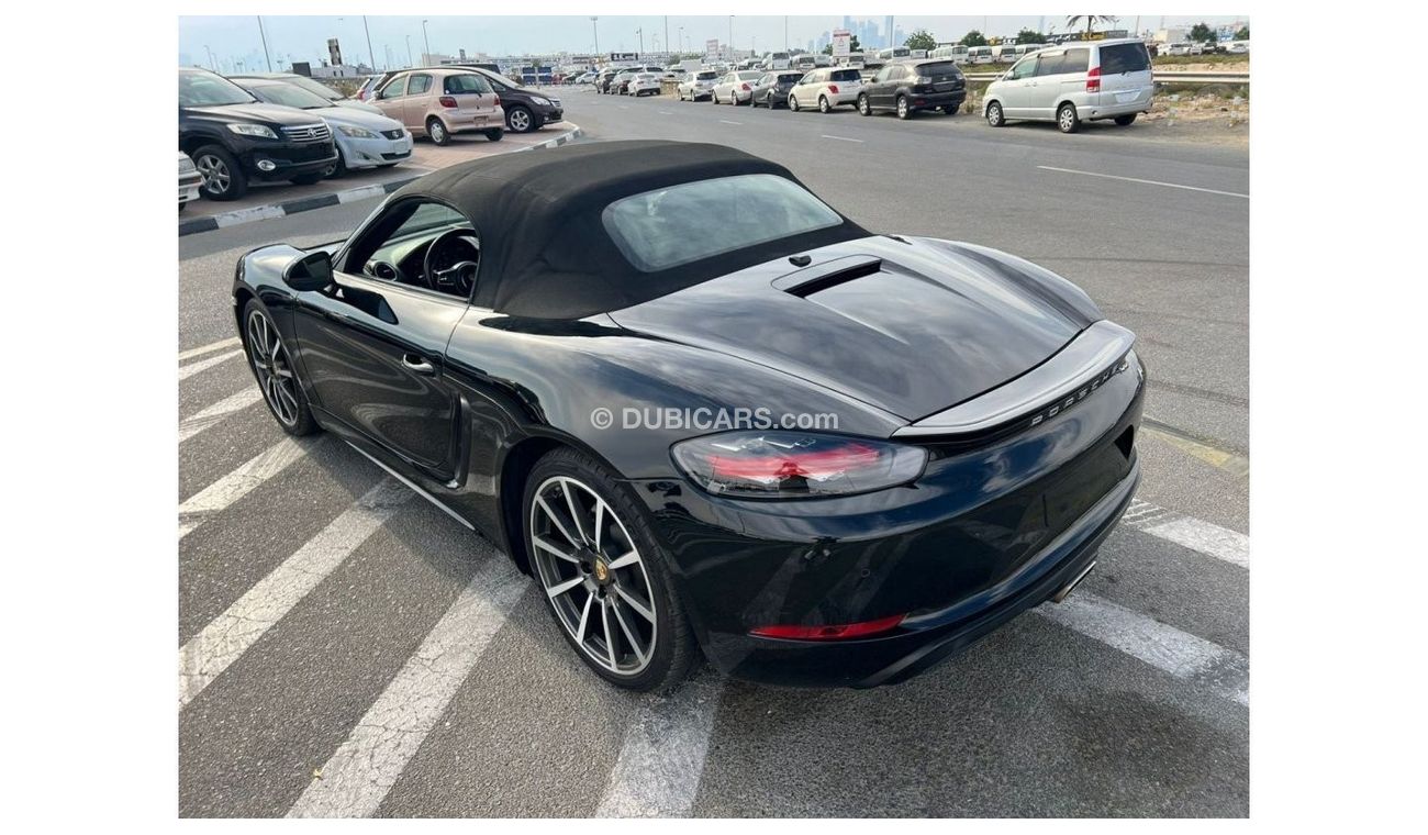 بورش بوكستر 718 2017 PORCHE 718 BOXTER 2.0L - V4 / EXPORT ONLY