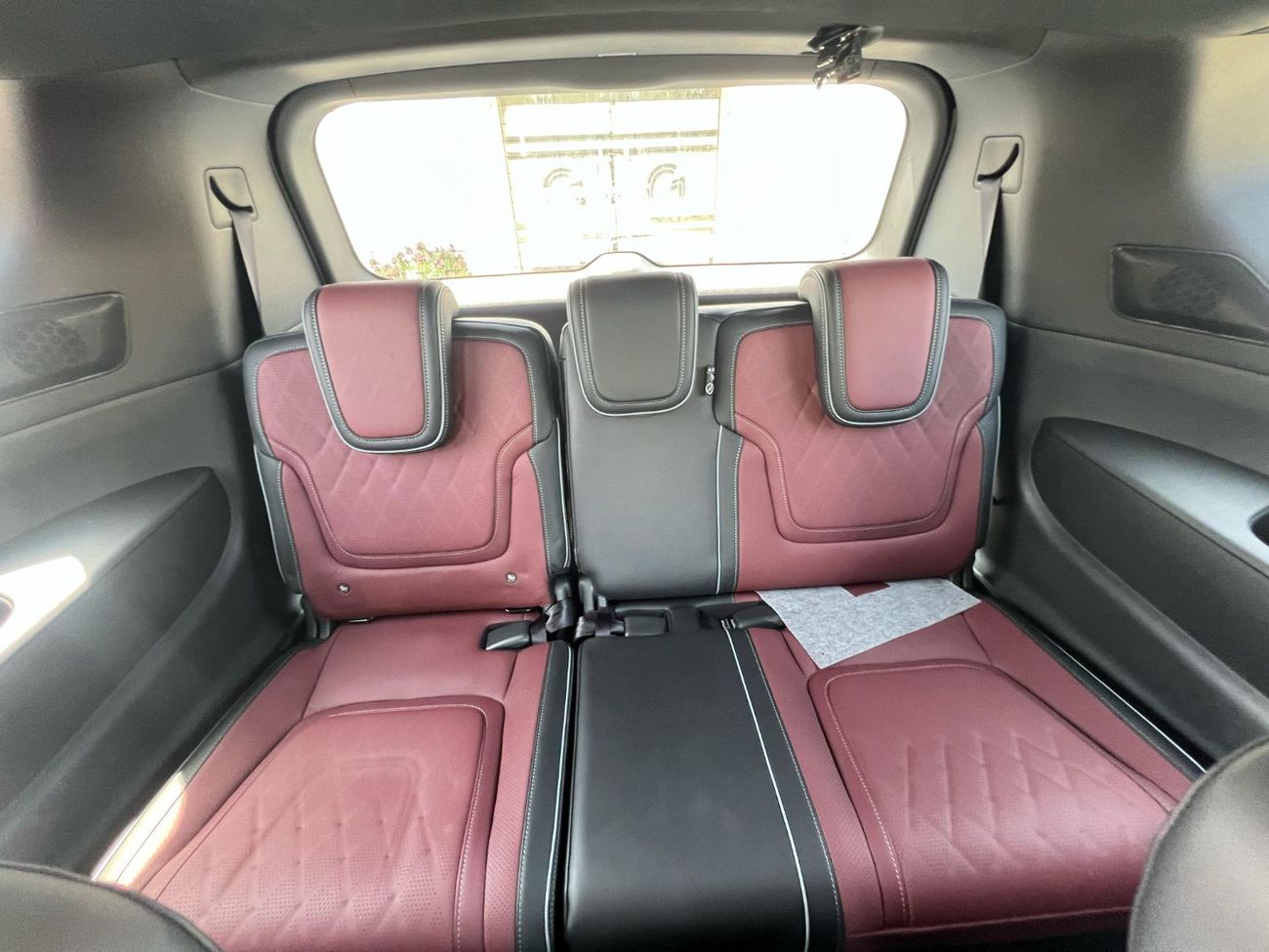 إنفينيتي QX80 Autograph Captain Chairs 3.5L