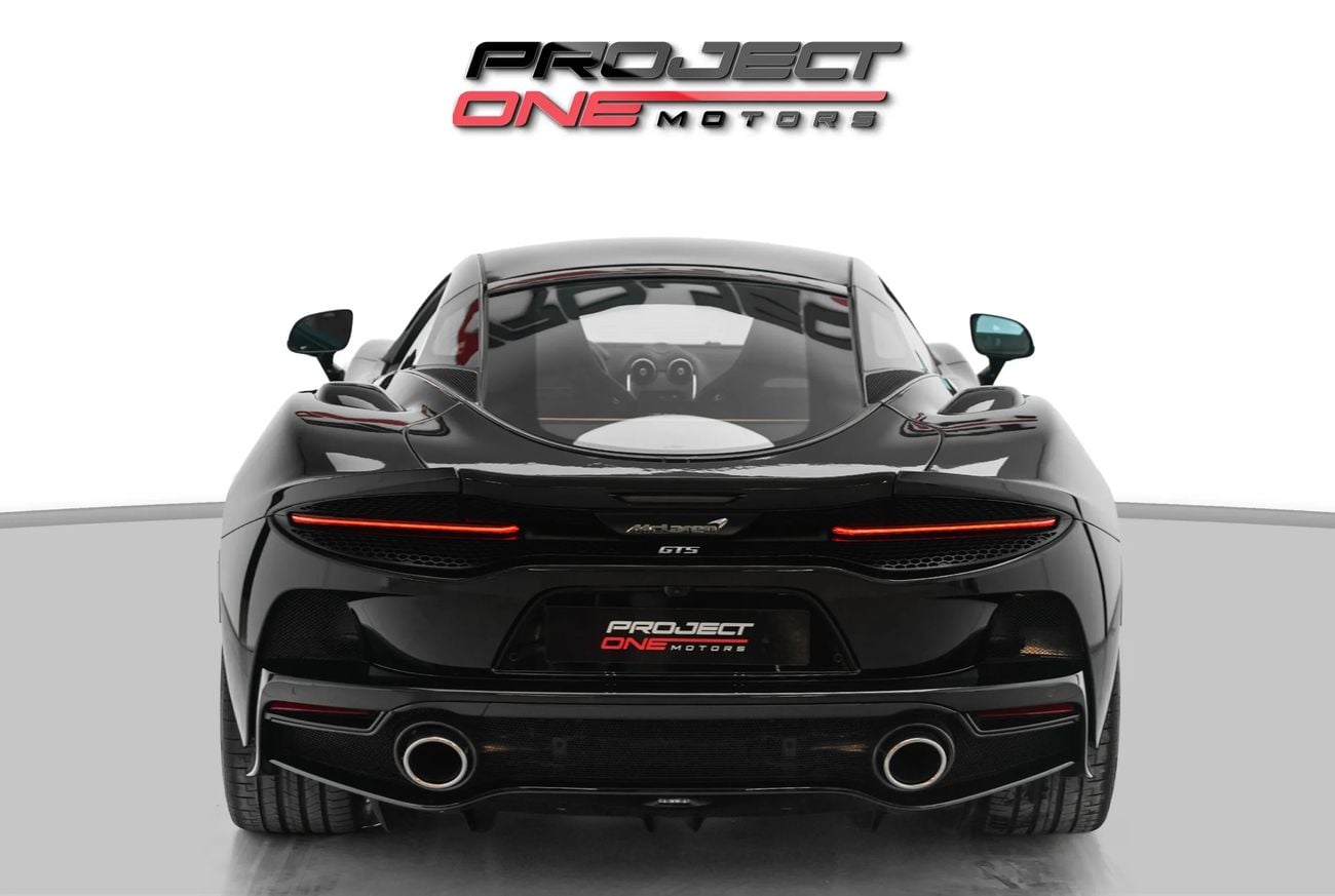 McLaren GT