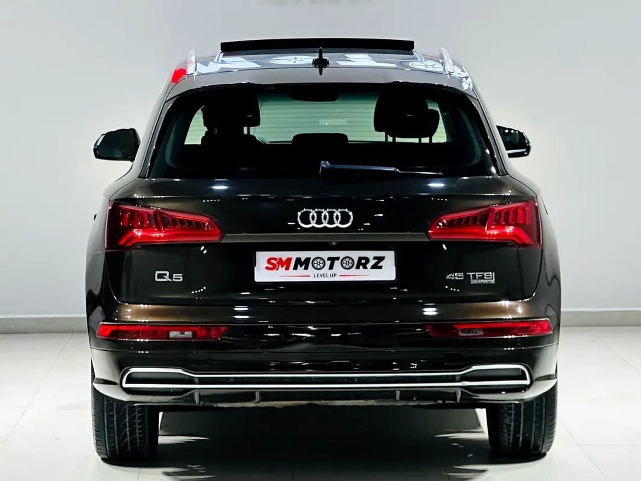 أودي Q5 CARRERA S 45 TFSI Quattro Design 2.0L
