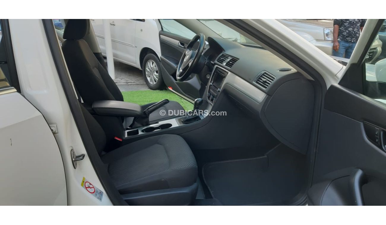 Volkswagen Passat Gulf state agency alloy wheels in excellent condition do not need any expenses