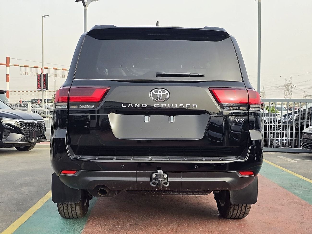 Toyota Land Cruiser VX Toyota Land Cruiser 3.3L Diesel A/T 4WD SUV With radar Black Color 2026 Model