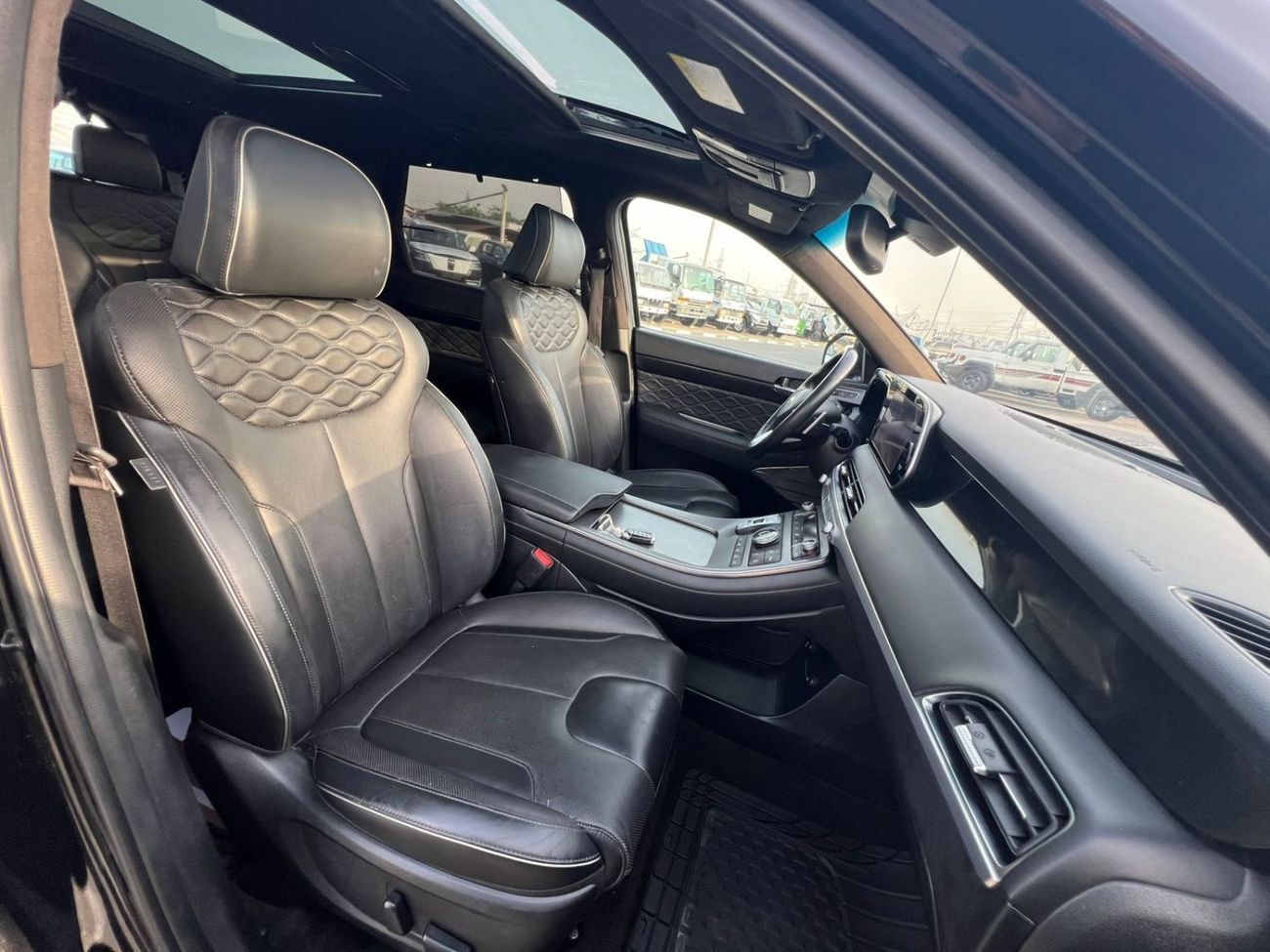 Hyundai Palisade 2022 Hyundai Palisade Calligraphy Edition Full Option Panoramic View - 360* 5 CAM - HUD - 3.8L V6 -