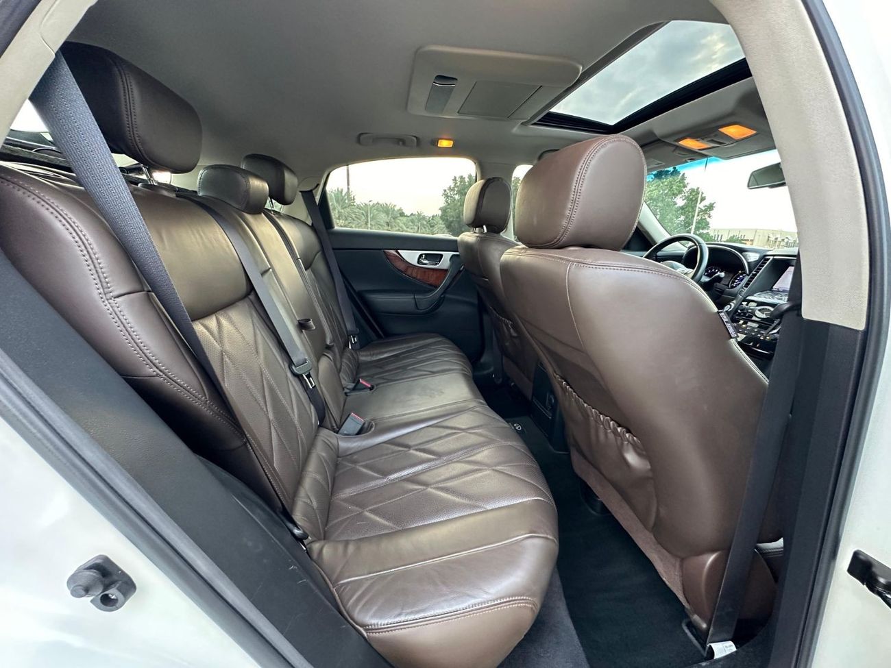 Infiniti FX35 Excellence INFINITI FX-35 2012 GCC//FULL OPITION // FULL SERVICE HISTORY AVAILABLE // PERFECT CONDIT