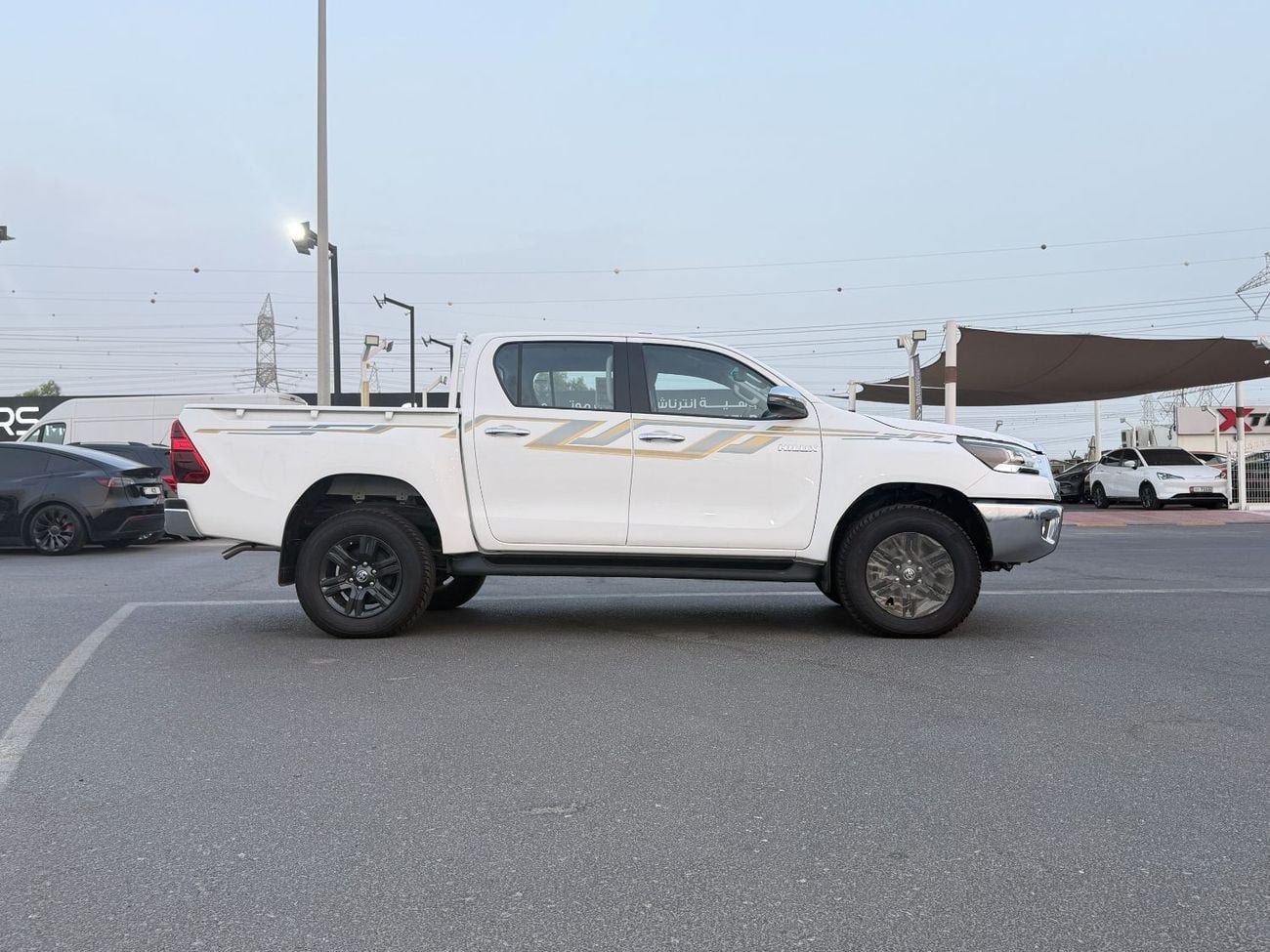 Toyota Hilux SR5 (NON GCC) M/T