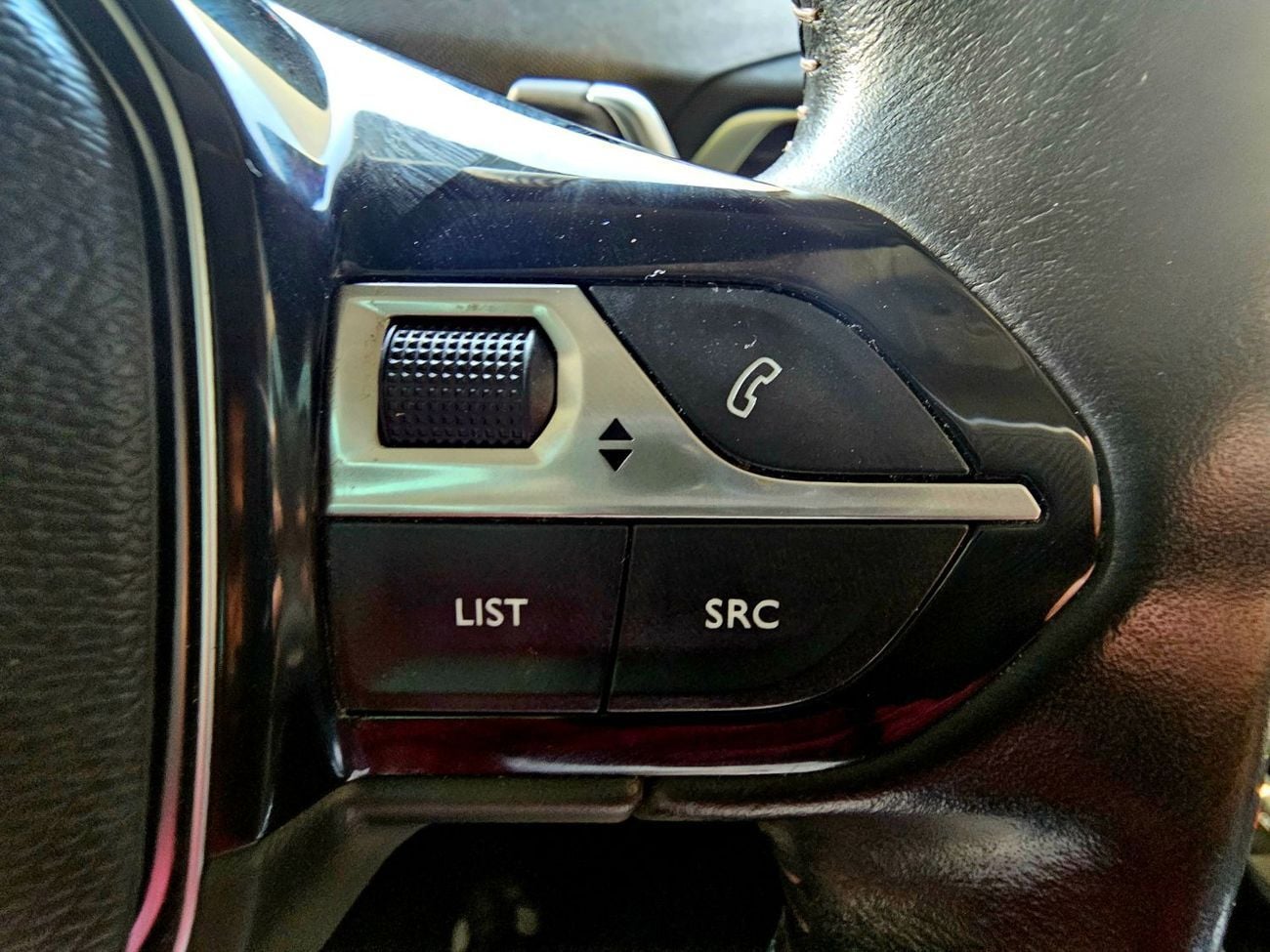 بيجو 3008 / 1.6 V4/ ORIGINAL PAINT/ SINGLE OWNER/ LOW KMS