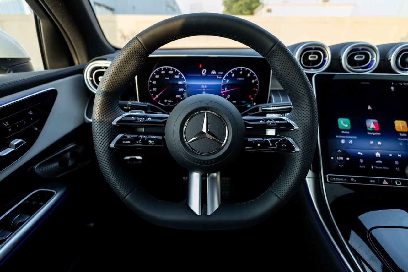 Mercedes-Benz GLC Coupe 300 Mercedes-Benz GLC 300 Coupé 4MATIC Premium 2026 Canadian specs | Warranty