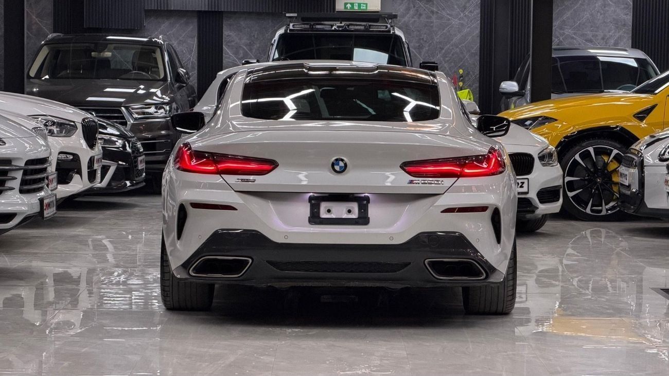 BMW M850i Carbon Edition 4.4L